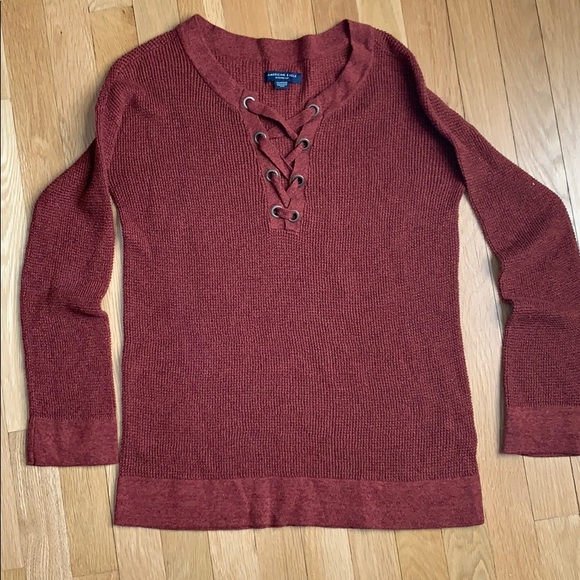 American Eagle Outfitters Tops - American Eagle lace front thermal - XS